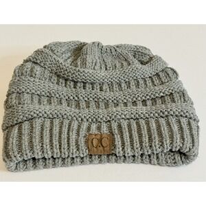 C.C. Exclusives Gray Cable Knit Beanie Hat Cozy Winter Minimalist Slouchy Cuffed